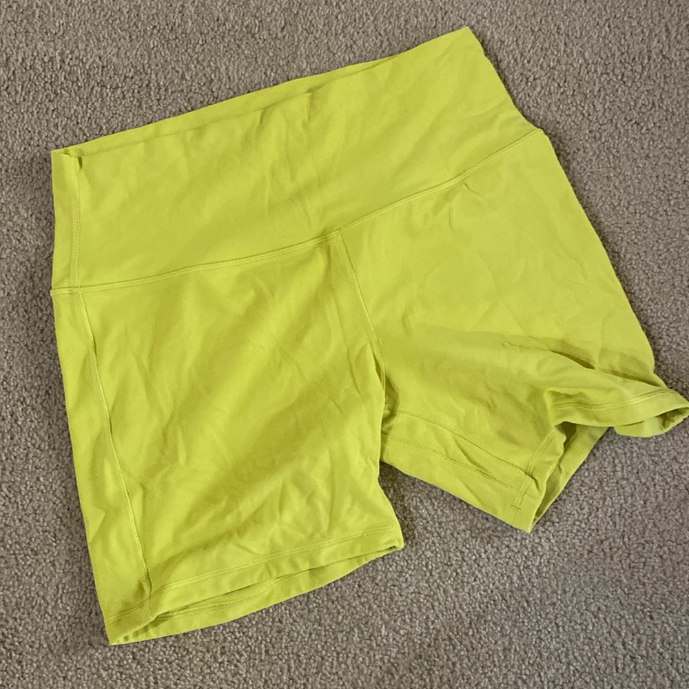 Lululemon align shorts 6 inch yellow serpentine